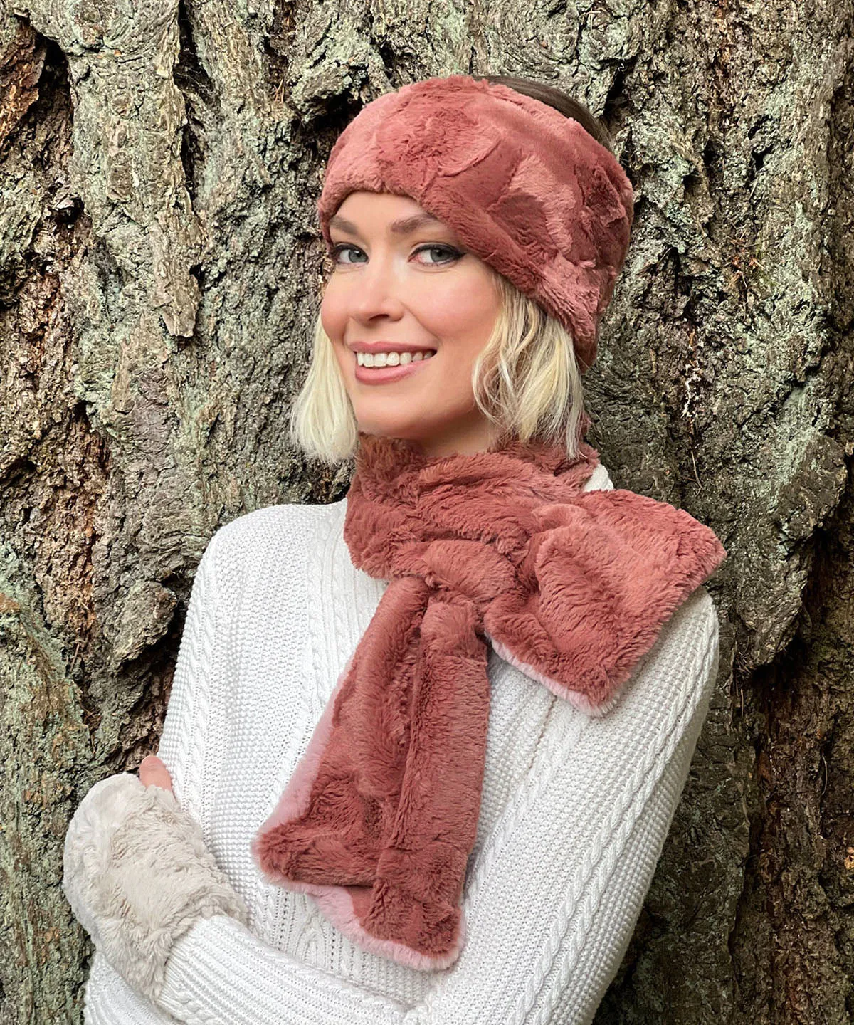 Pull-Thru Scarf -  Frosted Faux Furs