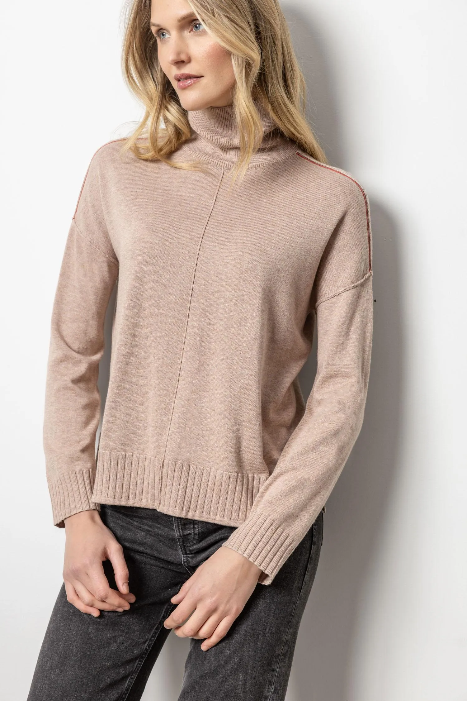 RELAXED TURTLENECK SWEATER PA2683