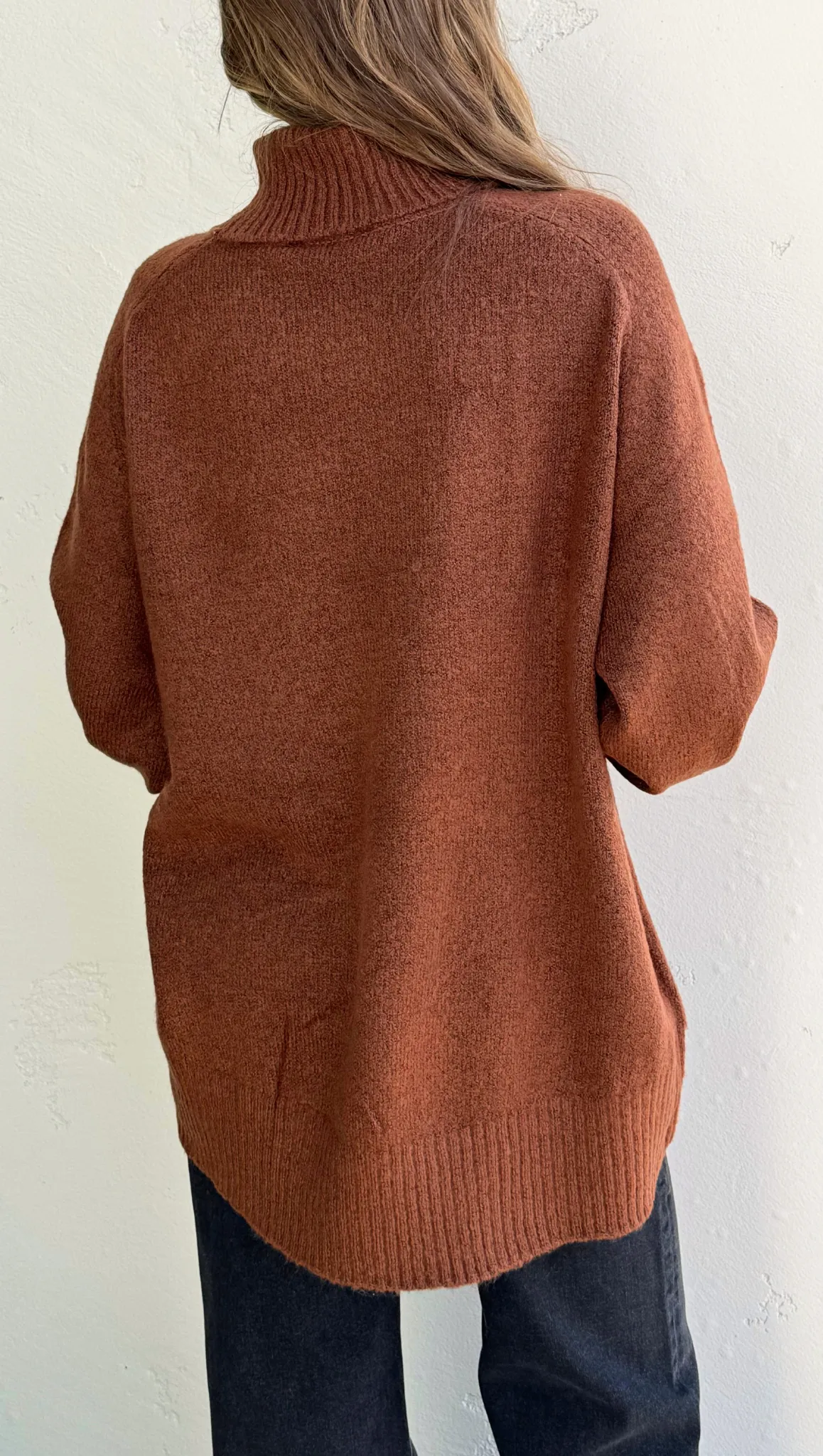 Soleil Turtleneck Sweater - Chestnut