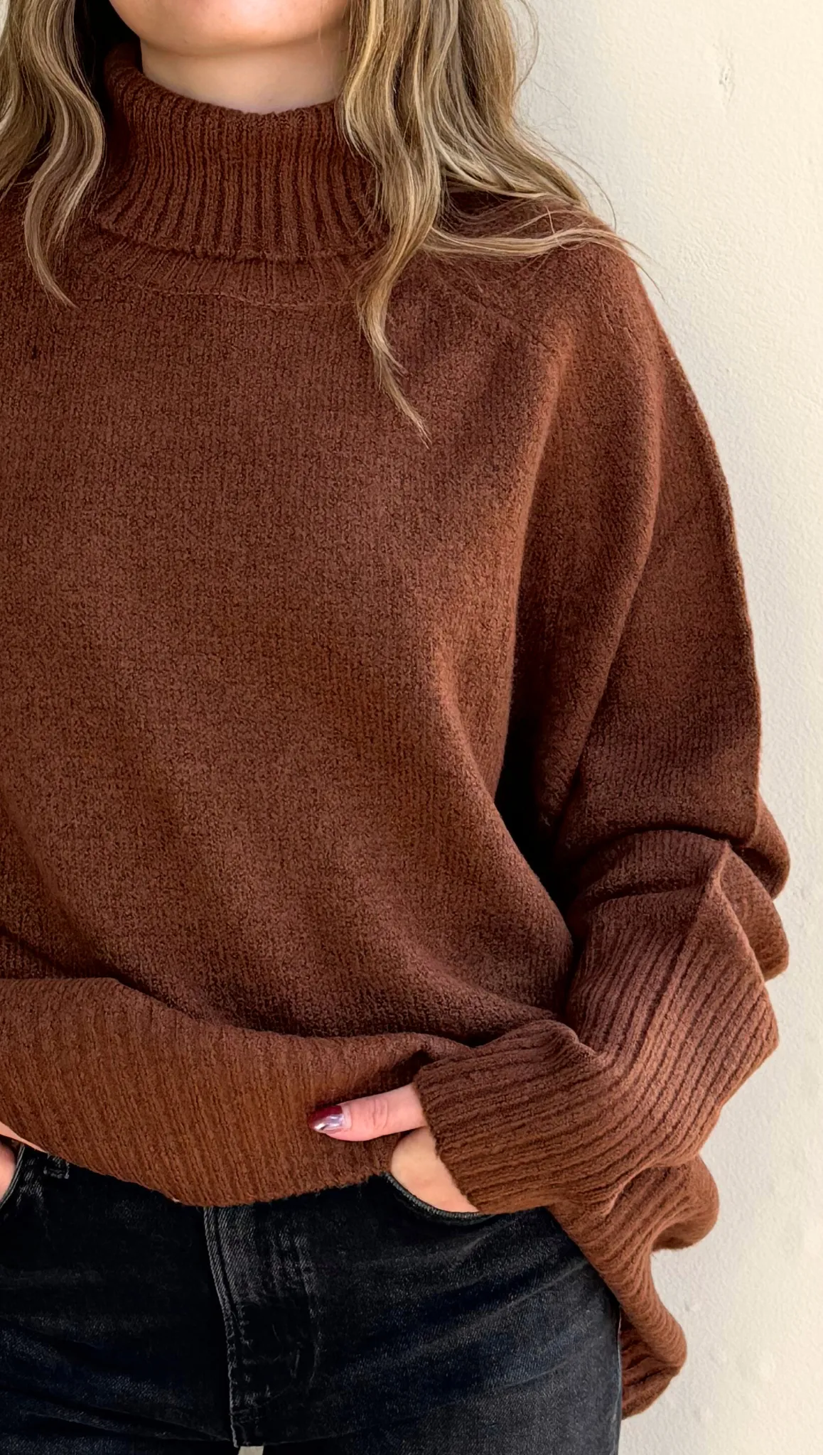 Soleil Turtleneck Sweater - Chestnut