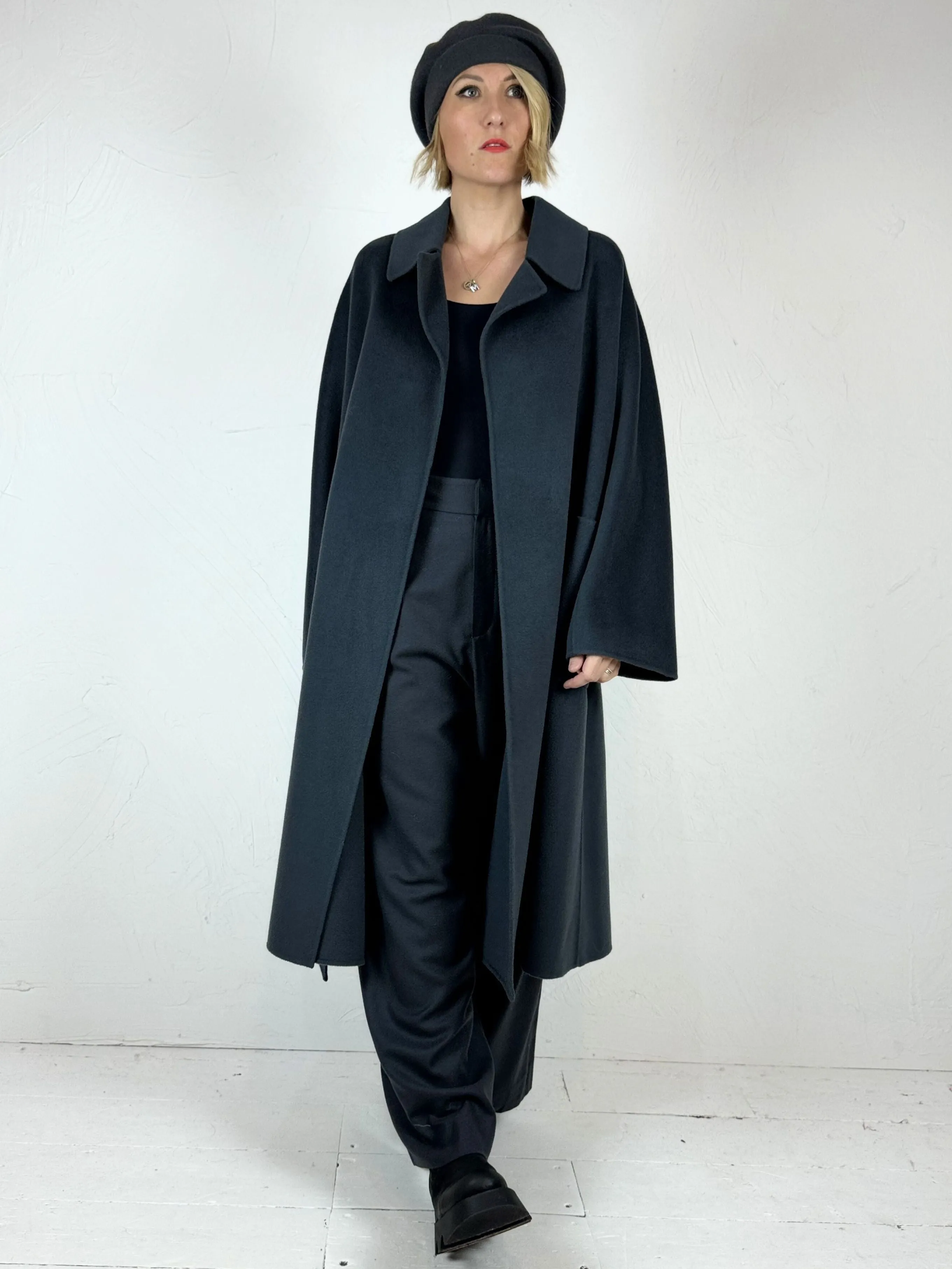 Susanne Bommer A Shape Coat