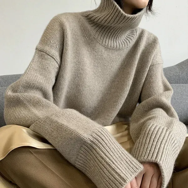 Women's Oversized Knit Turtleneck Jumper | Ideal for Autumn/Winter